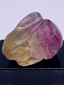 Фигурка Кролик р.33*38 Флюорит арт 100981 Вес 40 г - фото 602484