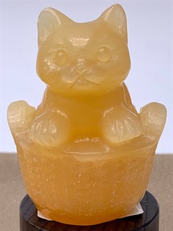 Фигурка Кошка Кальцит 107734 (109,41 гр., Кальцит, Бразилия, Гладкий/Граненый, 45х60 мм, Жёлтый) - фото 618909