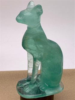 Статуэтка Кошка резная Флюорит 107728-3 (177,98 гр, Флюорит, Гладкий/Граненый, 50х100 мм, Зелёный) - фото 618932