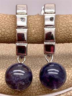Серьги из Иолита 091455 (4,54 гр, 8,5 мм, Иолит, Бразилия, Гладкий, Английский замок) - фото 628907